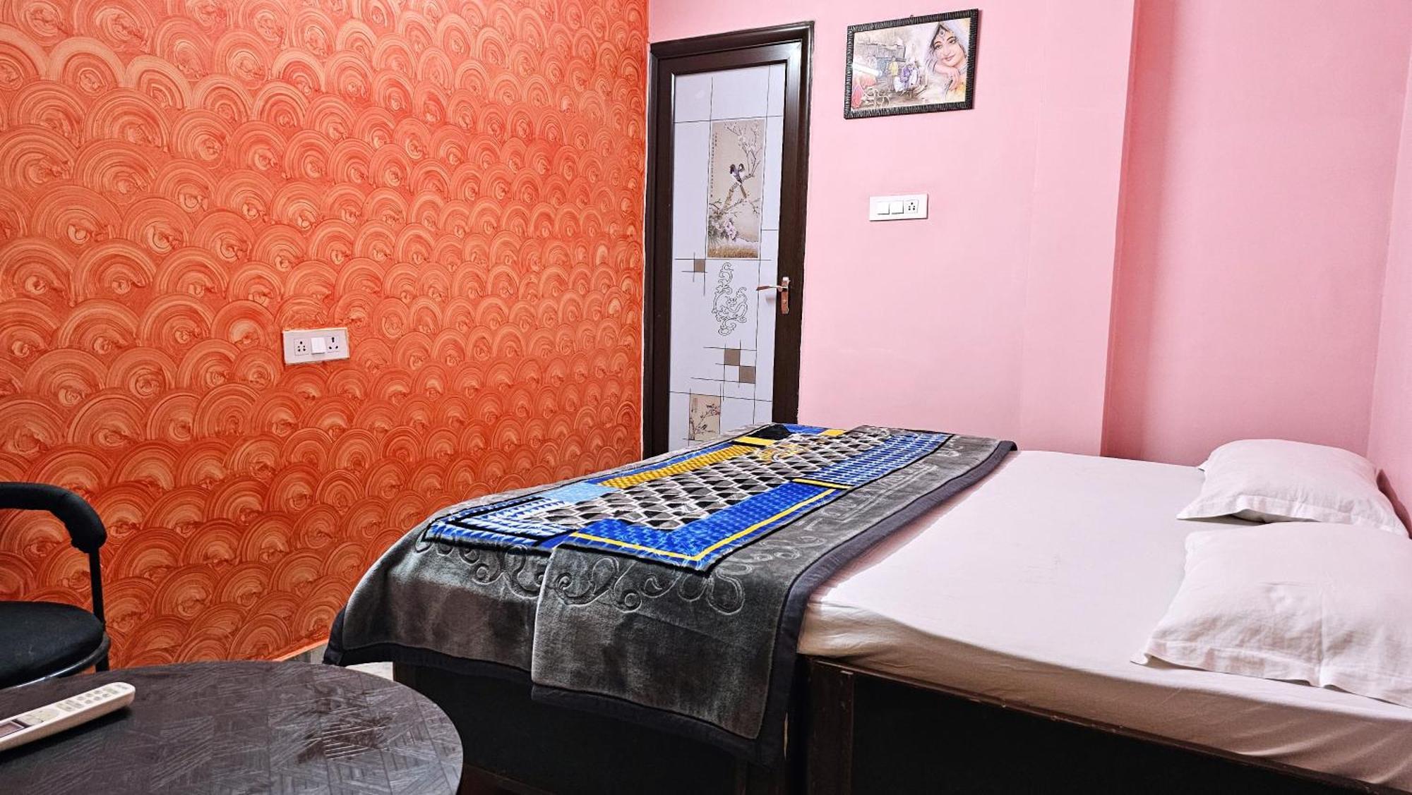 Banjara House Albergue Varanasi Exterior foto